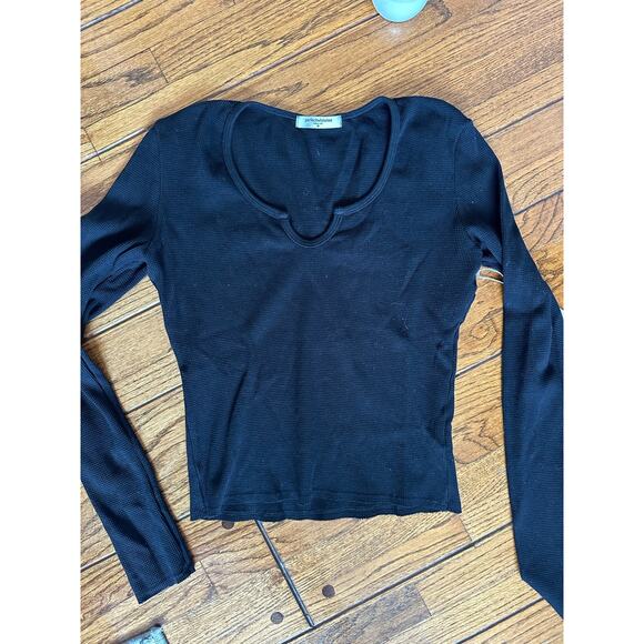 Perfectwhitetee Nina Notch Top Medium NWT - Picture 4 of 5